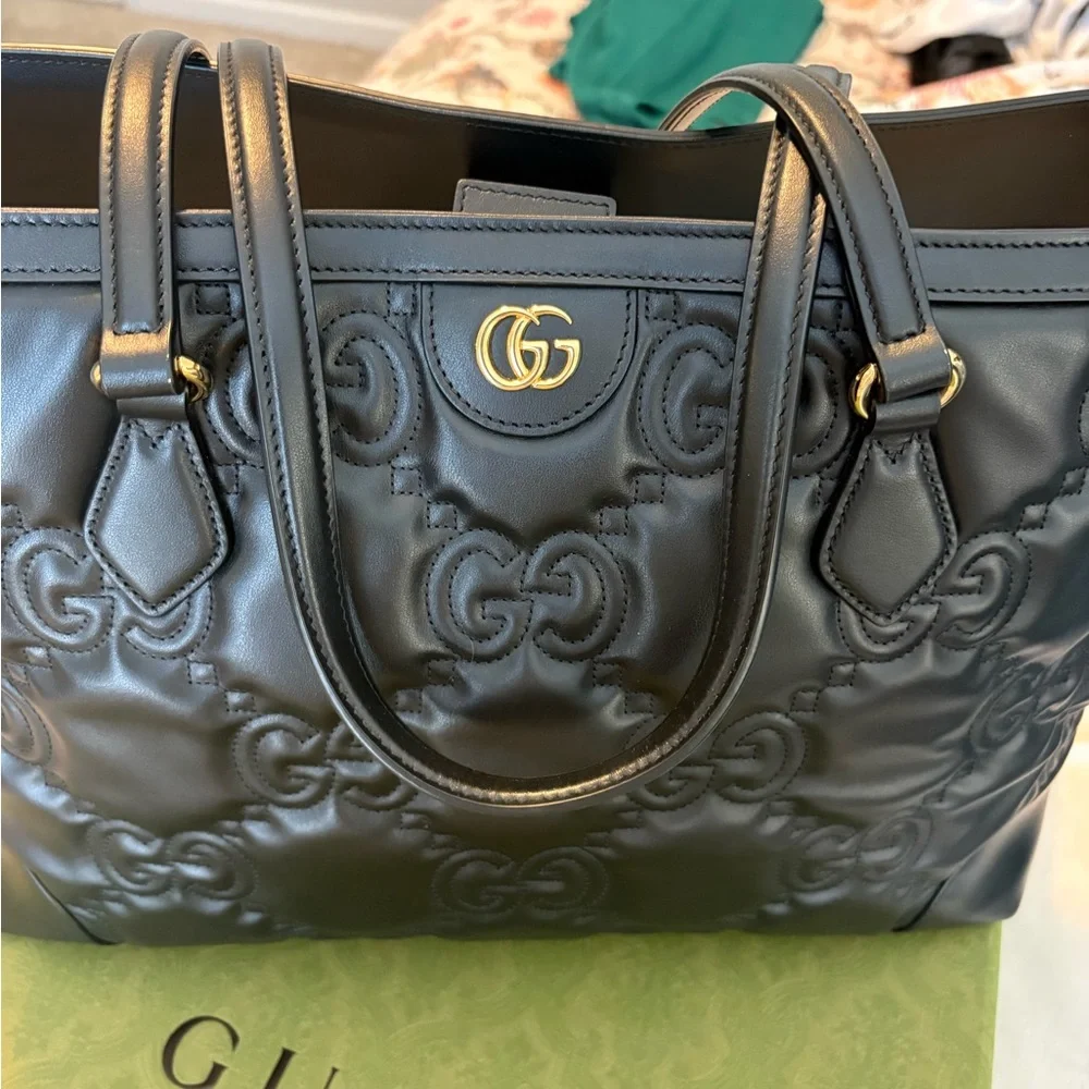 Gucci Ophidia GG Metalasse Quilted Leather Tote. NWT and Gucci box. - Picture 1 of 7
